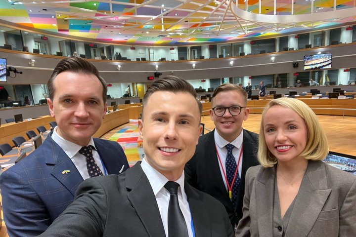 Nuotraukoje Teisingumo viceministrė Gabija Grigaitė-Daugirdė ir Lietuvos delegacijos atstovai.