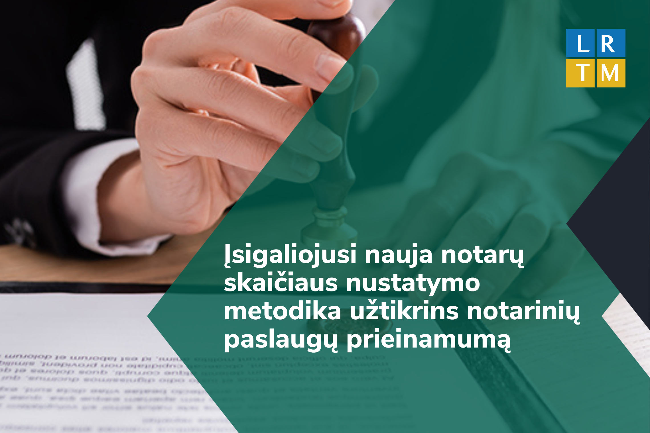 Asociatyvus paveiksliukas, kuriame vaizduojamos notaro rankos