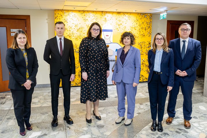 Nuotraukoje pavaizduota teisingumo ministrė Ewelina Dobrowolska.